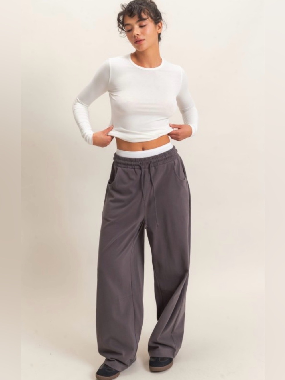 179 Charcoal barrel sweatpants